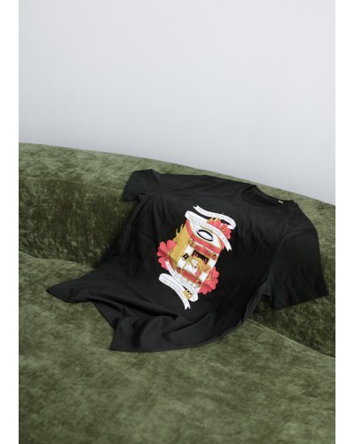 Camiseta ilustrada por Nievesita en Negro